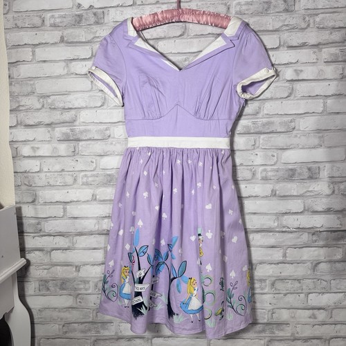 Disney hot topic - disney,