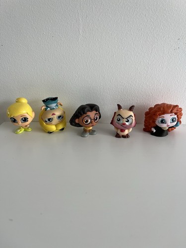 Disney doorables pixel perfect - disney,