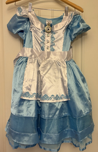 Disney store alice in - store,