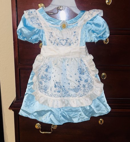 Disney store girls wonderland - disney,